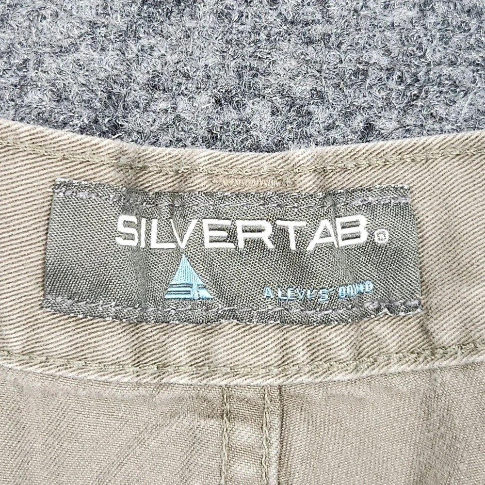 Vintage Levis SilverTab Cargo Pants Mens 36x30 Khaki Beige‎ Utility Pockets 90s